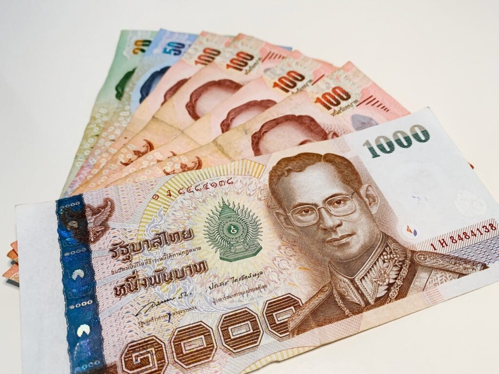 タイのお金
