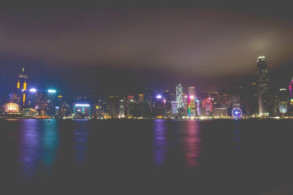 香港の町の夜景です。