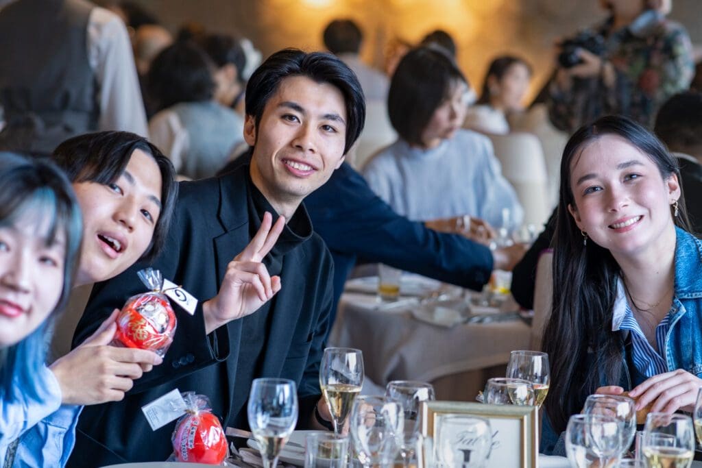 2025年入社の新卒社員のテーブル