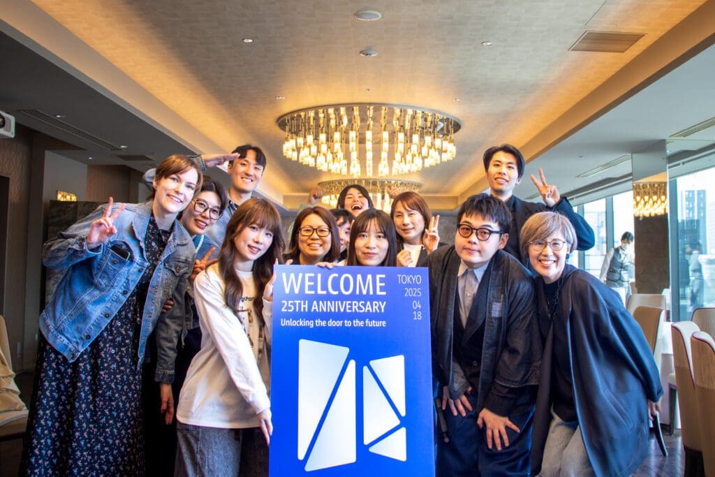 実行委員メンバーとデザイナーチーム、パーティー当日に手伝ってくれたメンバー