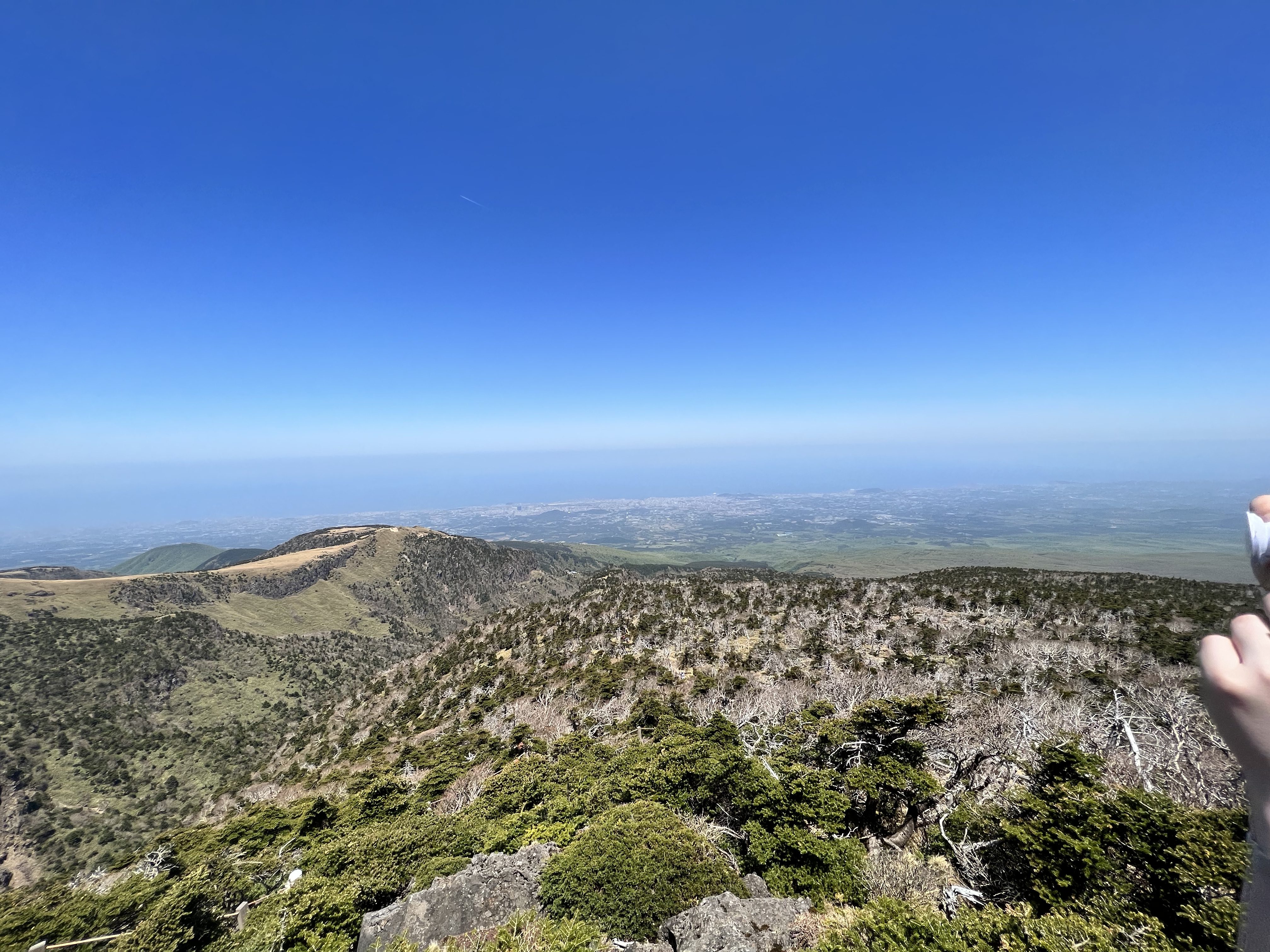 a view from the top of Mt. Hallasan in Jeju, south korea 