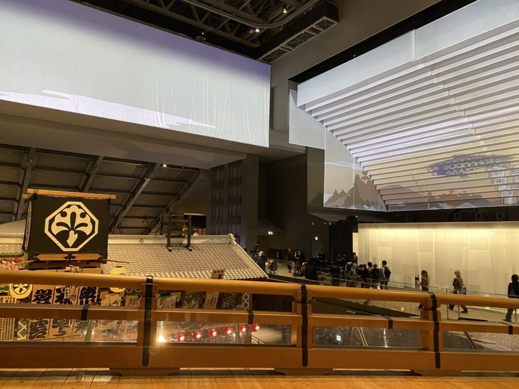 改修後日本橋から撮った中村座の写真