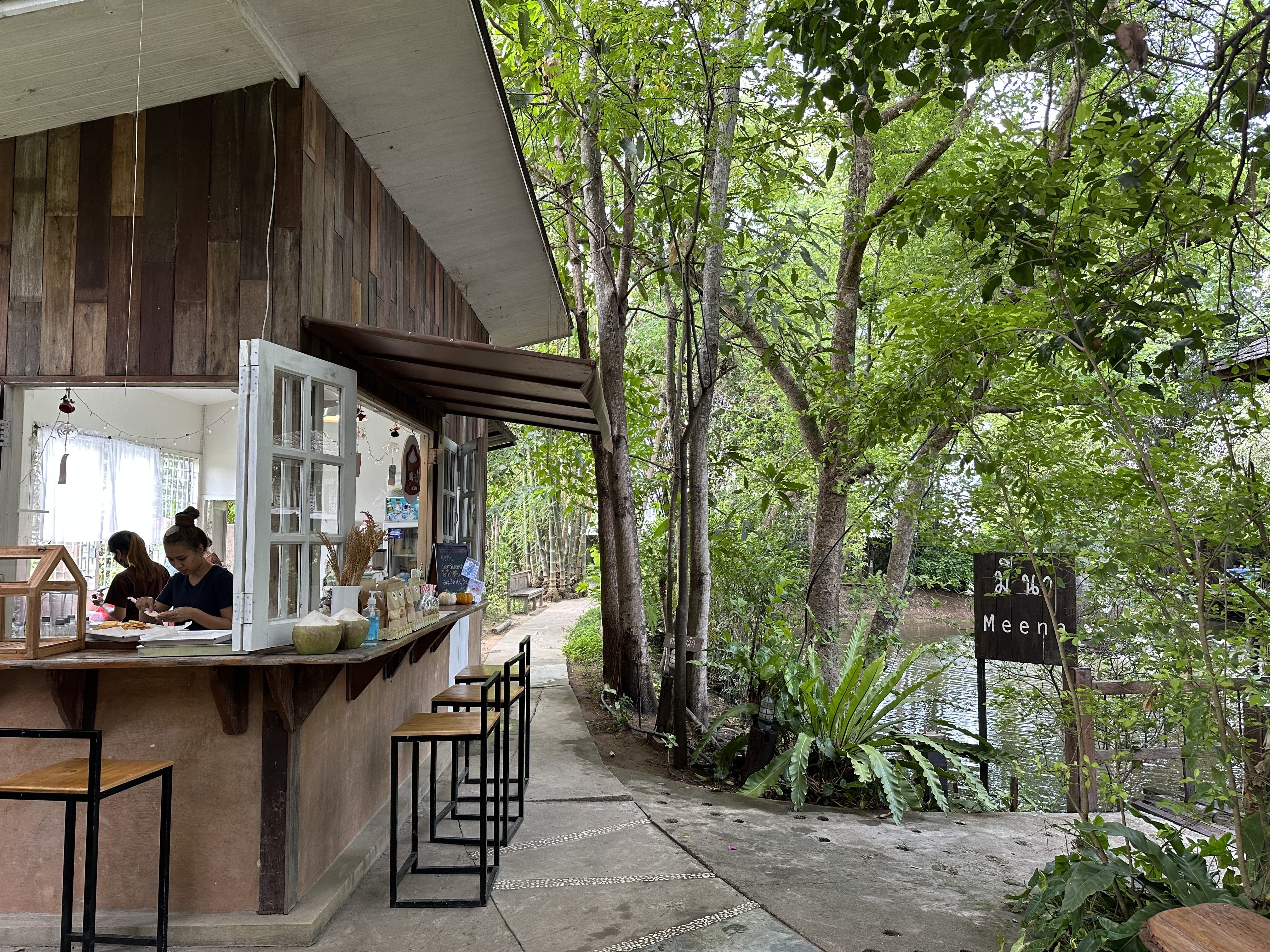 ミーナー・レストラン内のカフェスペース